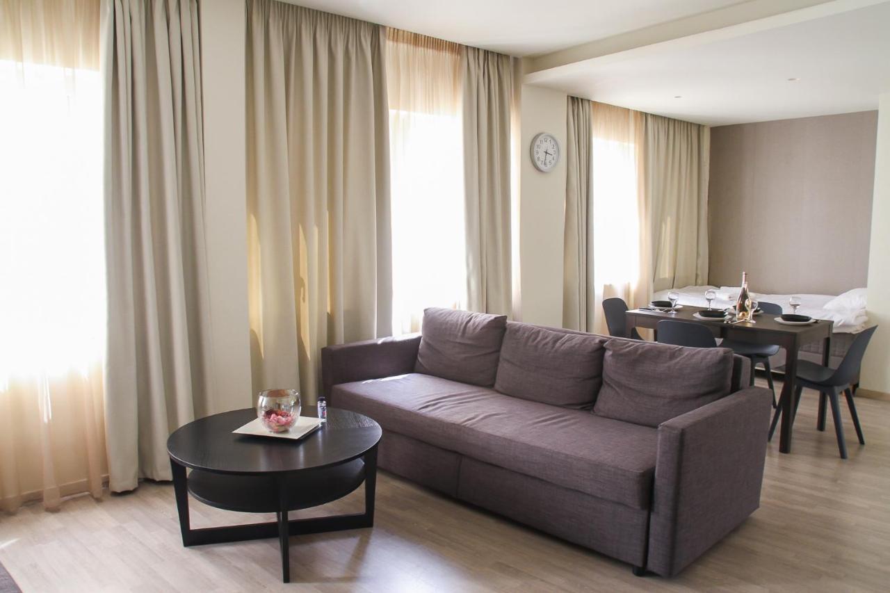 Pallados Suites Athens Exterior photo